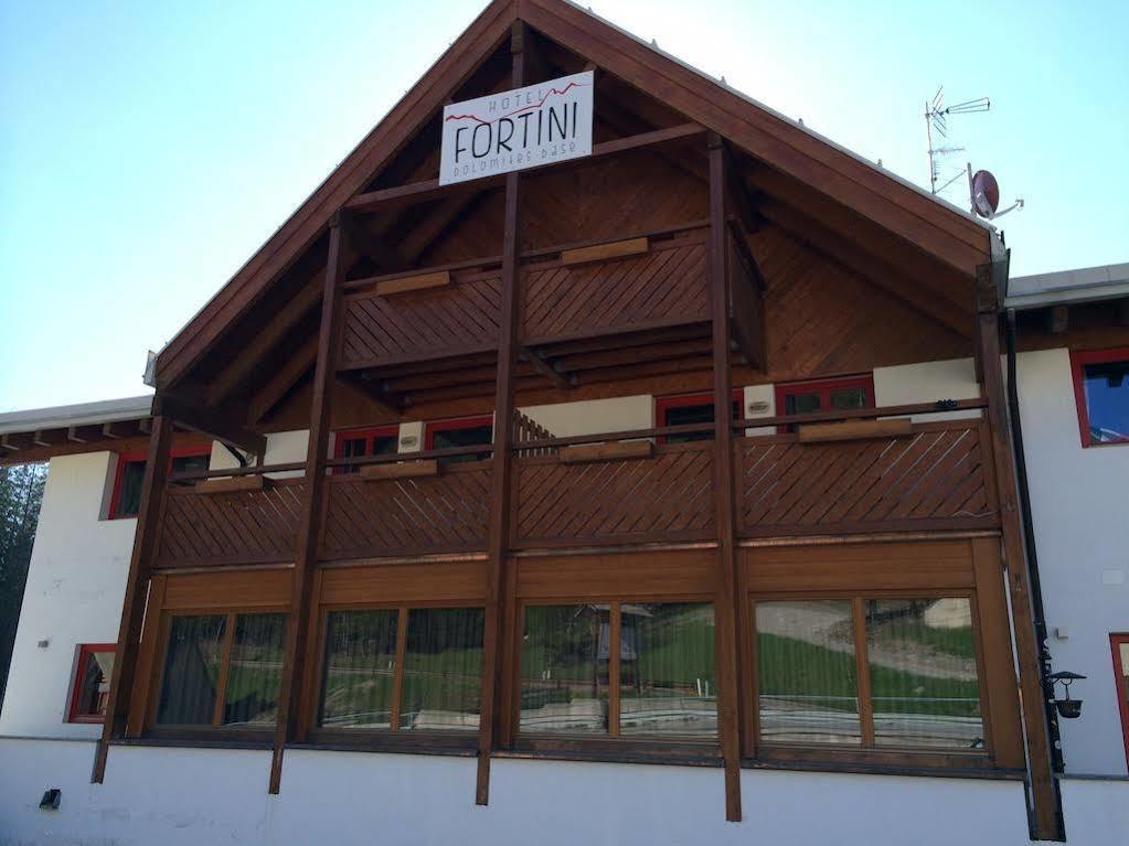 Hotel Fortini มาดอนนาดีกัมปิโญ ภายนอก รูปภาพ